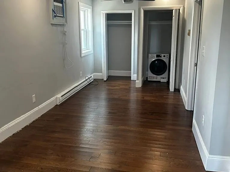 1840 Jancey St — Photo 16