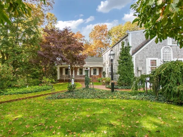 200 Plympton Rd, Plymouth, MA 02360