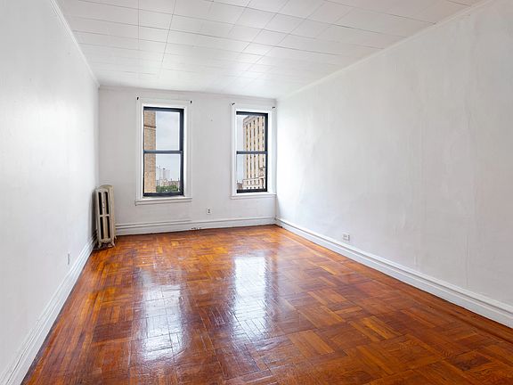 4th image of 825 Walton Ave APT 3F