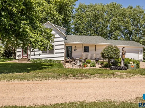 870 170th Ave, Luverne, MN 56156