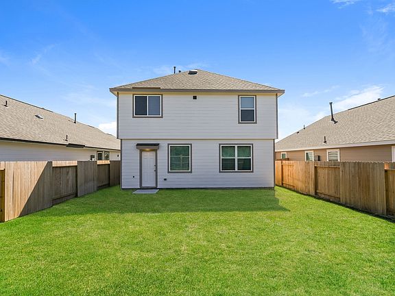 5th image of 3049 Wood Lily Dr
