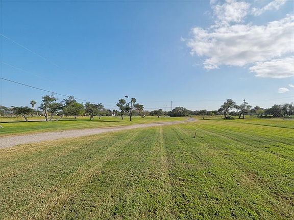 4th image of 3681 Copano Dr