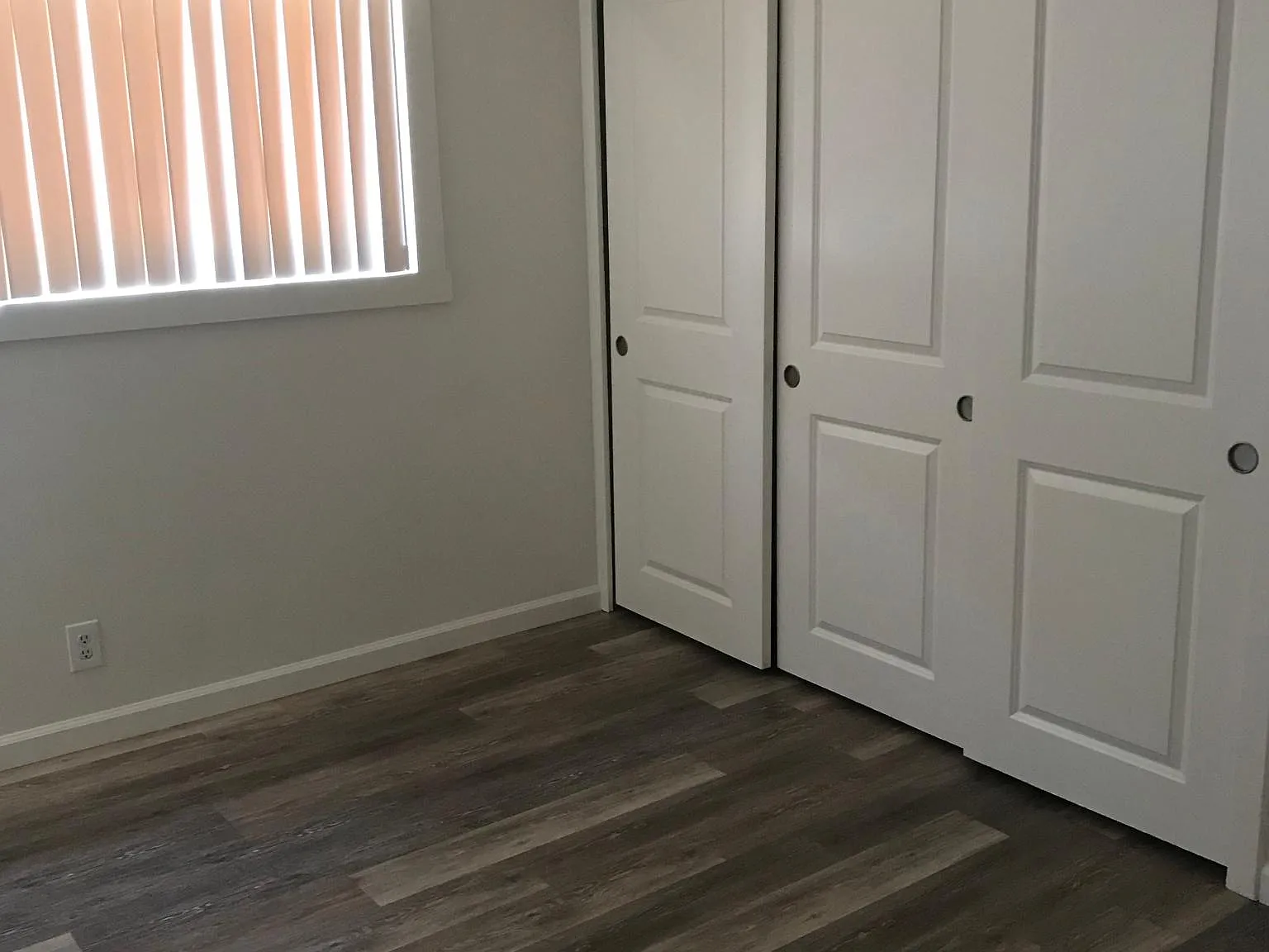 2 bed, 980 sqft, $2,500 — Photo 1