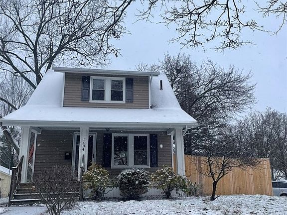 2nd image of 1404 Girard St