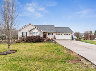 4813 Thoreau Dr, Conover, NC 28613