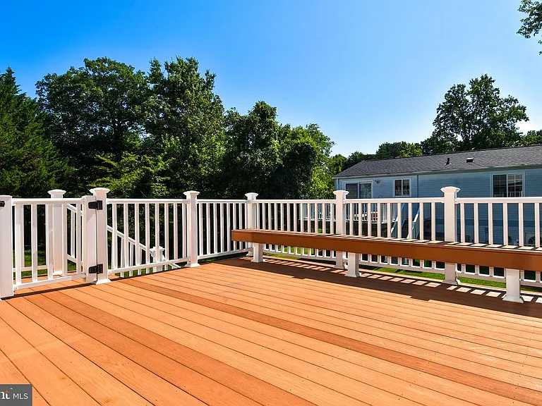 4037 Broadwire Dr — Photo 19