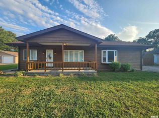 220 W Pulley St, Hurst, IL 62949