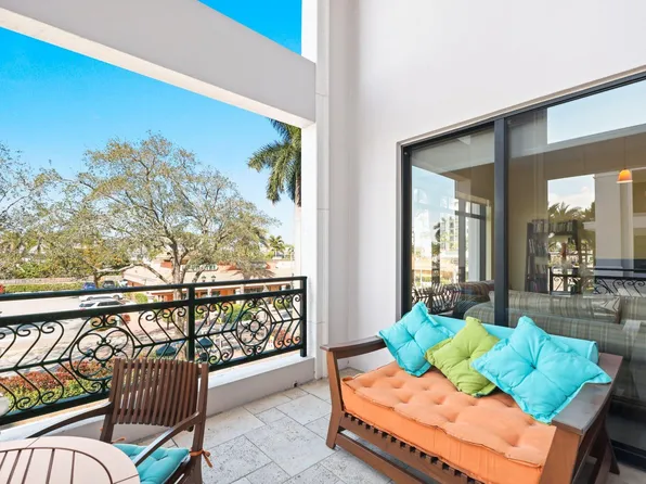 200 E Palmetto Park Road #19, Boca Raton, FL 33432