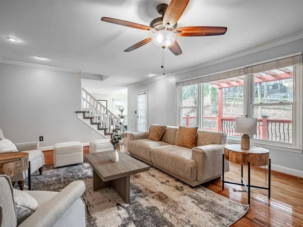 1345 Velvet Creek Way SW, Marietta, GA 30008