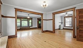 3rd image of 3017 Knox Ave S #3017