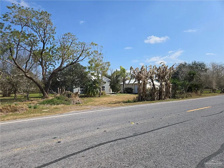 19349 S Landrum Park Rd — Photo 4