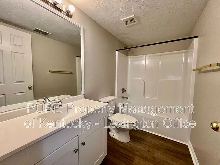 276 Grinder Ct — Photo 9