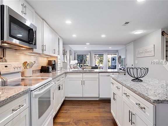 3rd image of 113 Shipyard Dr APT 145