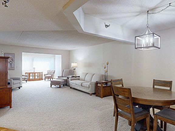 2nd image of 2100 Valkyrie Dr NW APT 302