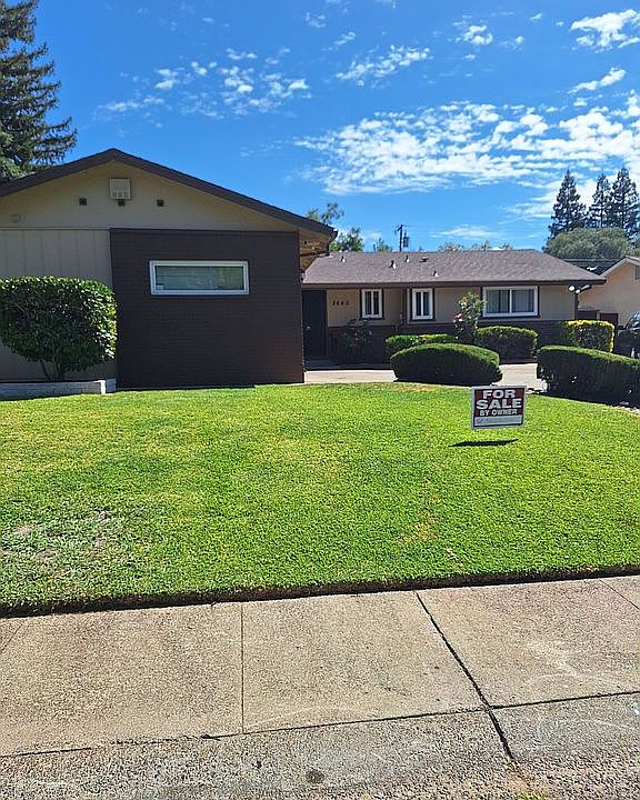 1st image of 2640 Los Feliz Way