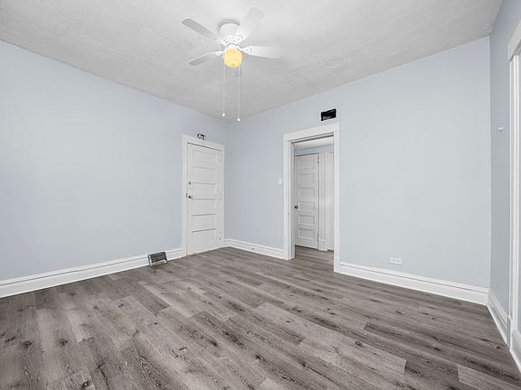 2nd image of 3703 W Thomas St #1