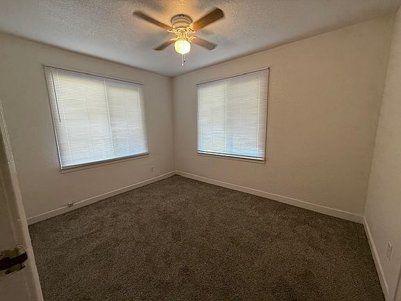 4th image of 350 Cole Ave