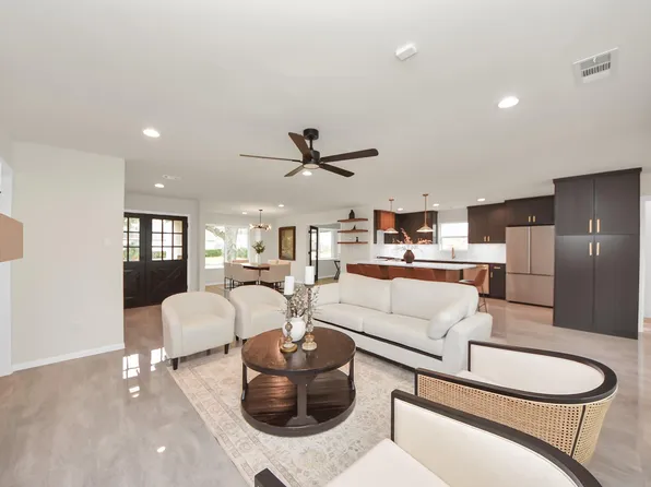 2302 Parana Dr, Houston, TX 77080