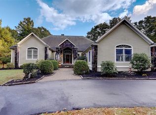 10 Katie Ct, Scituate, RI 02825