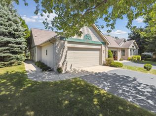 1814 Ironwood Dr, Essexville, MI 48732