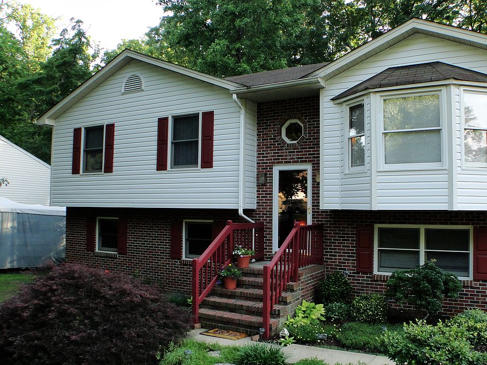 1st image of 410 General Dr
