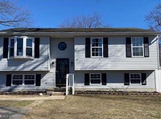 7753 Sauerbacker Rd, Pasadena, MD 21122