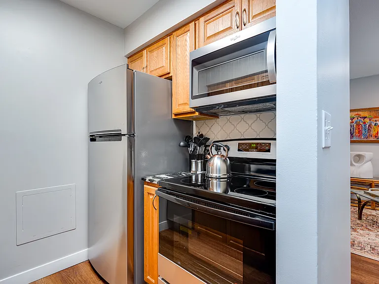 827 Wilmington Ave #1 — Photo 8