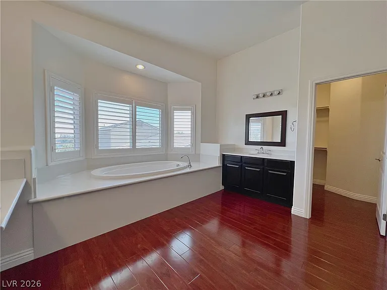 4608 Bear Island Ct — Photo 24