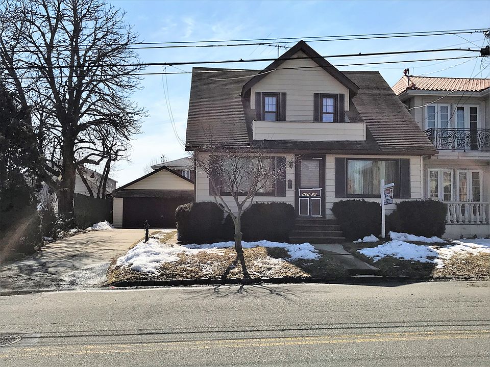 1st image of 15156 20th Ave
