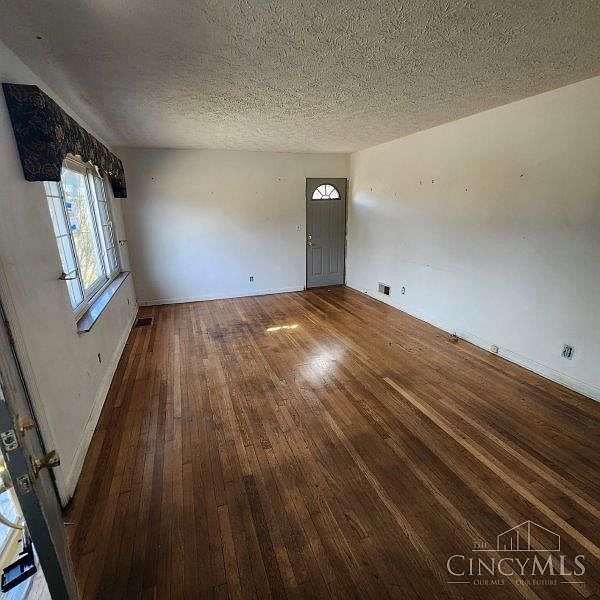 5017 Zion Rd, Cleves, OH 45002 Zillow