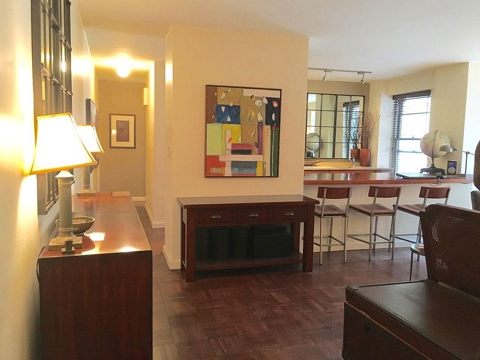 1st image of 572 Grand St APT 101