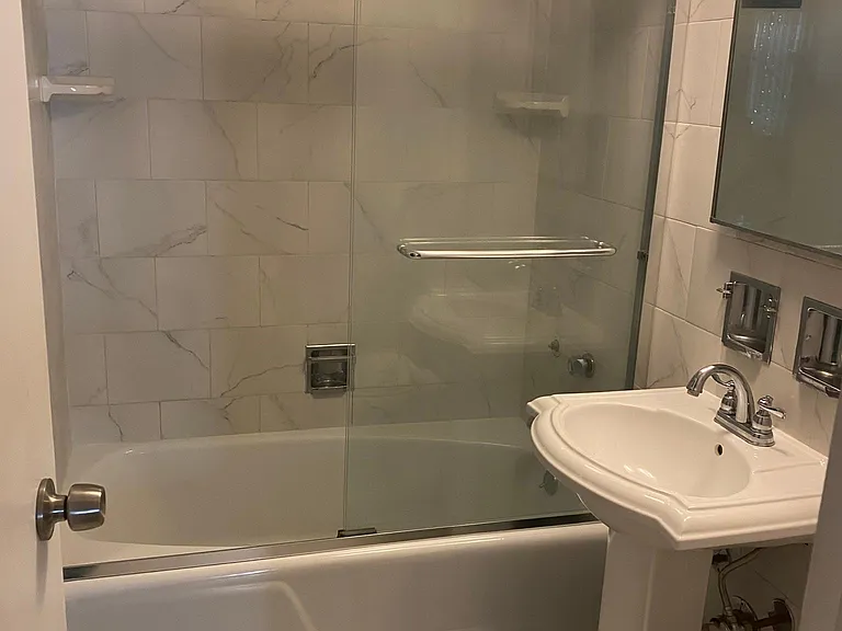 2401 H St NW #407 — Photo 11