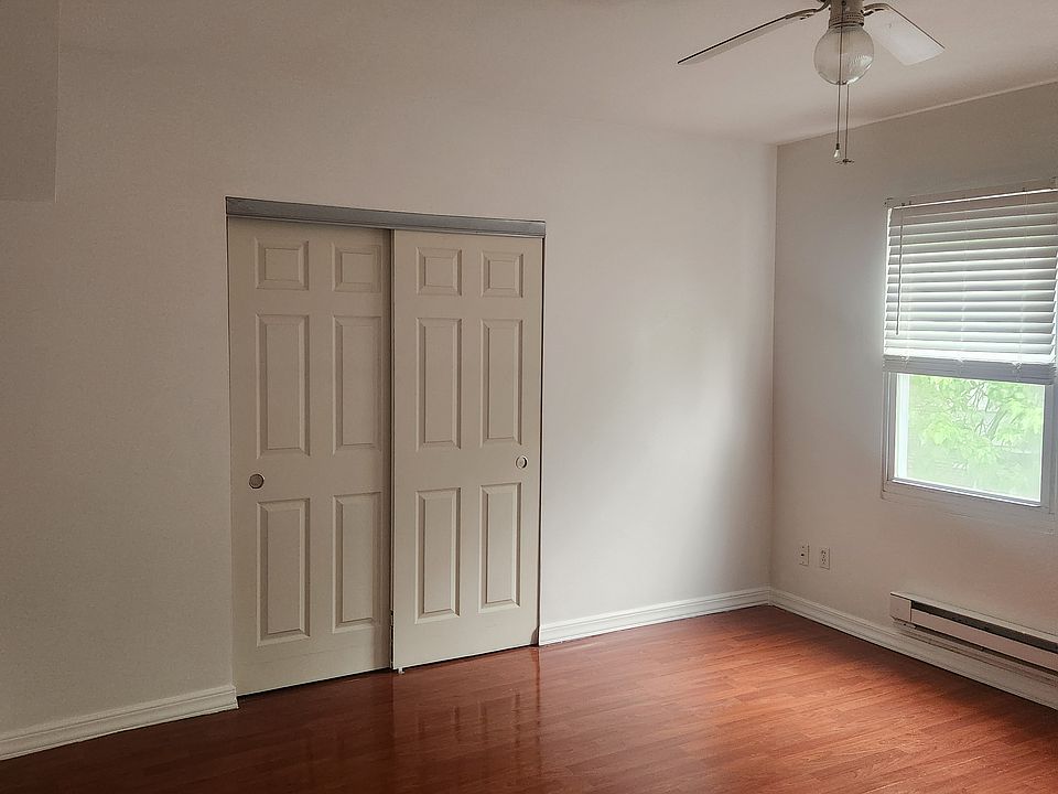Rear bedroom facing courtyard.