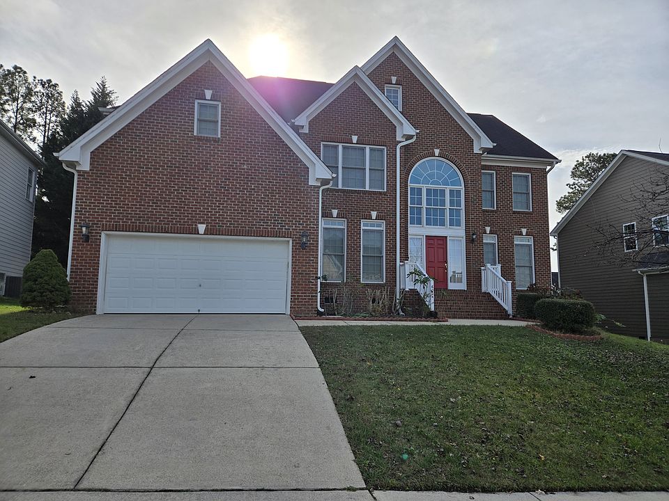 1st image of 6024 Clapton Dr