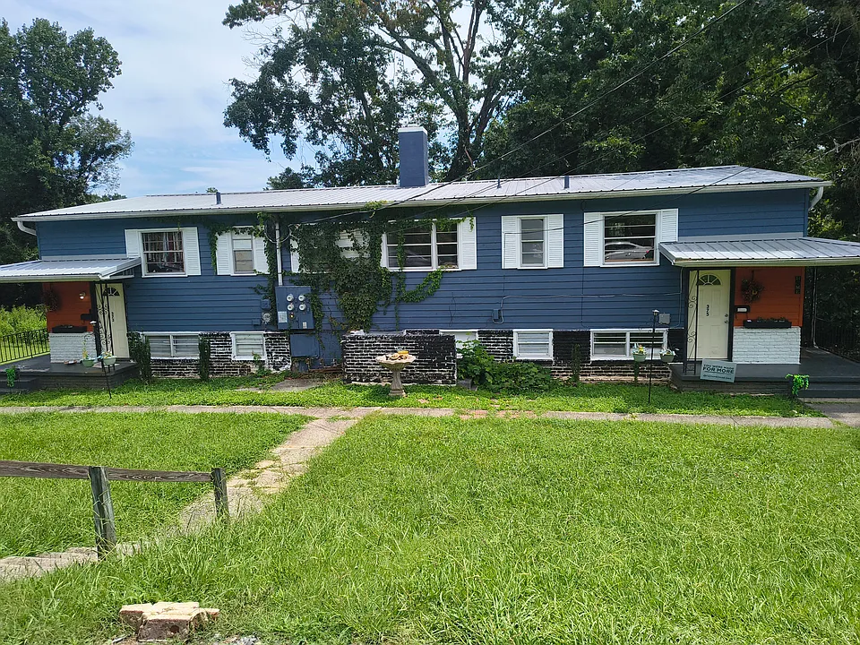 377 W Outer Dr #1