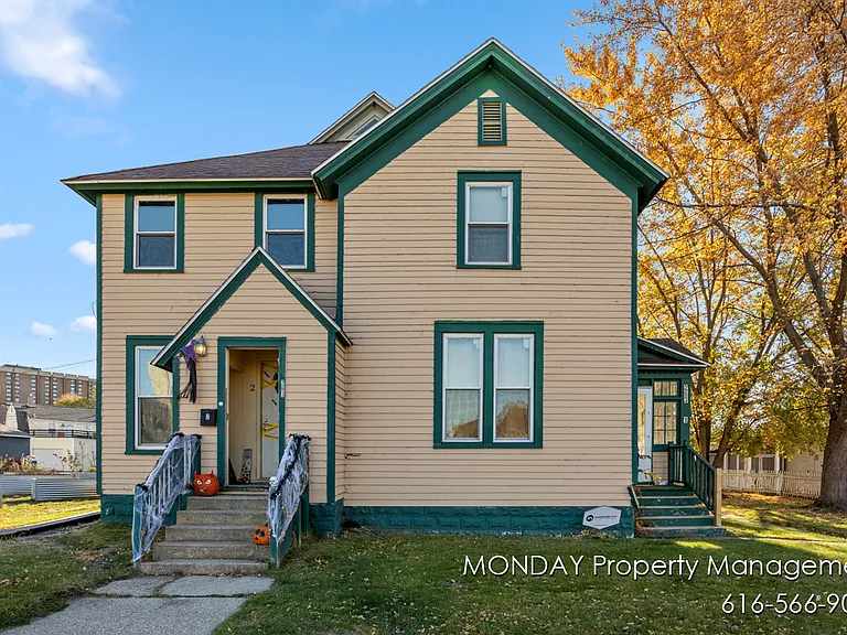 263 W Muskegon Ave #1 — Photo 17