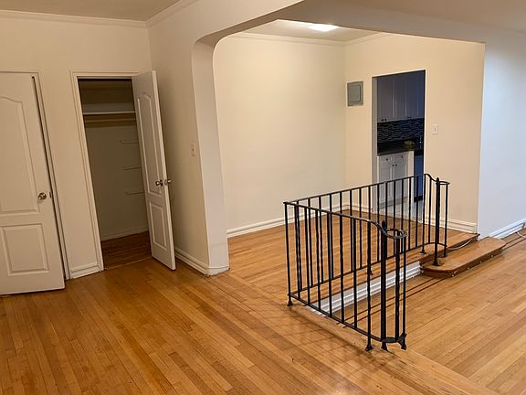3rd image of 68-64 Yellowstone Blvd #21