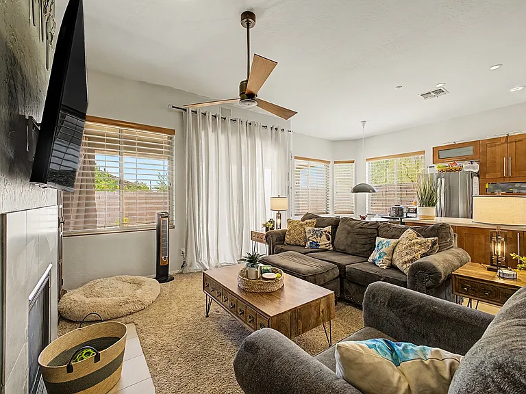 10490 E Acoma Dr — Photo 10