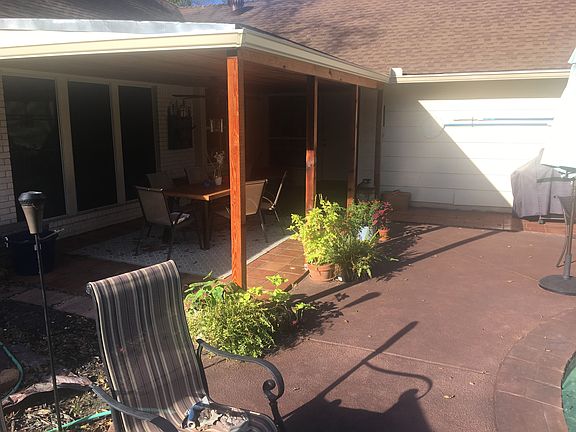 3rd image of 1111 Teakwood Dr