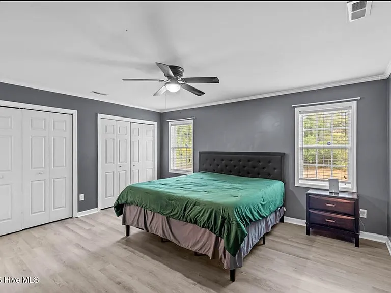 139 Charlton Rd — Photo 23