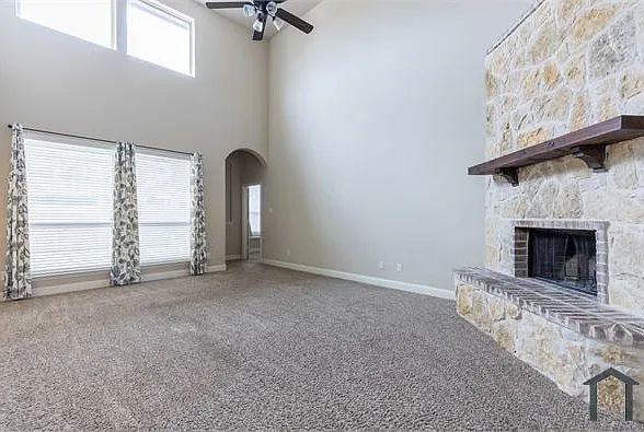 4 bed, 3380 sqft, $3,800 — Photo 3