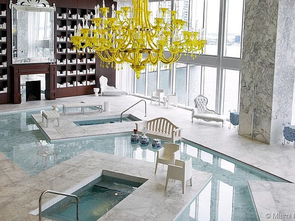 2nd image of 485 Brickell Ave #1