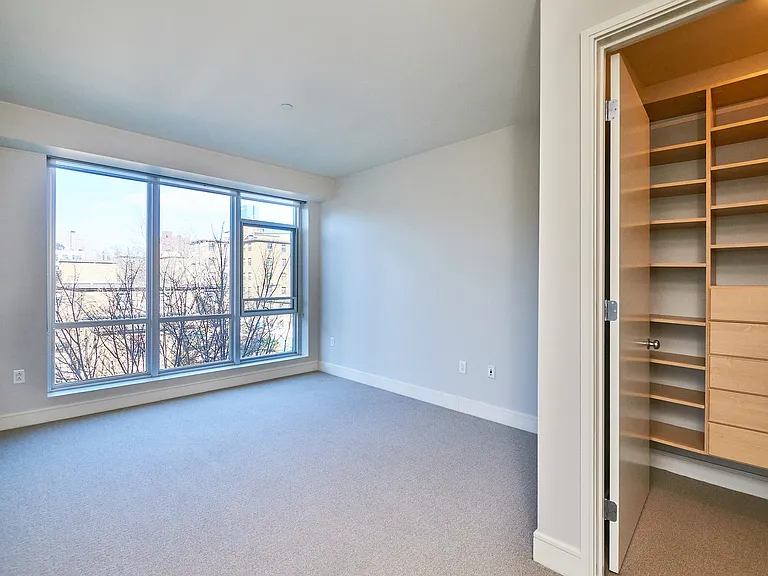 700 Harrison Ave #305 — Photo 21