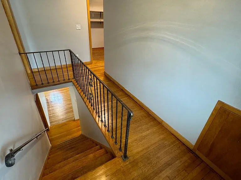 2770 Tremont Rd — Photo 51