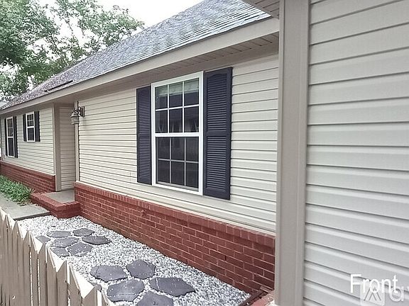 2nd image of 1513 Ocean Garden St