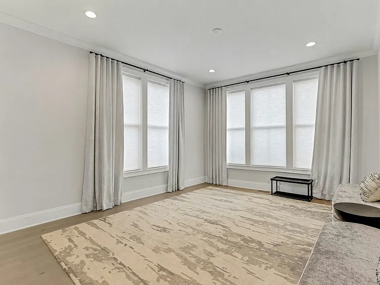 63 Samuel Way — Photo 37