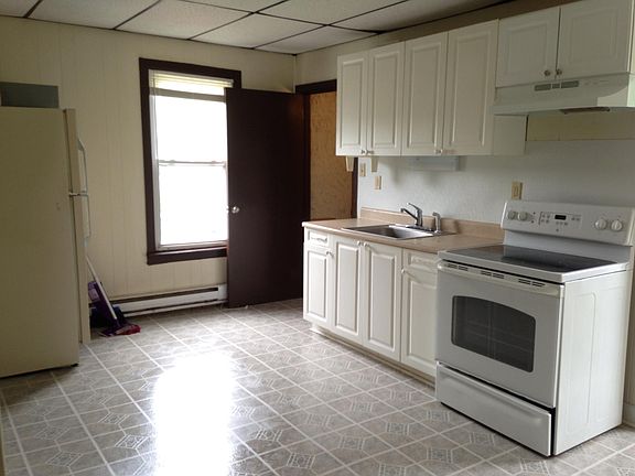 2nd image of 11725 Railroad St #5