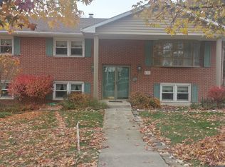 4150 Robin Hood Dr, York, PA 17408