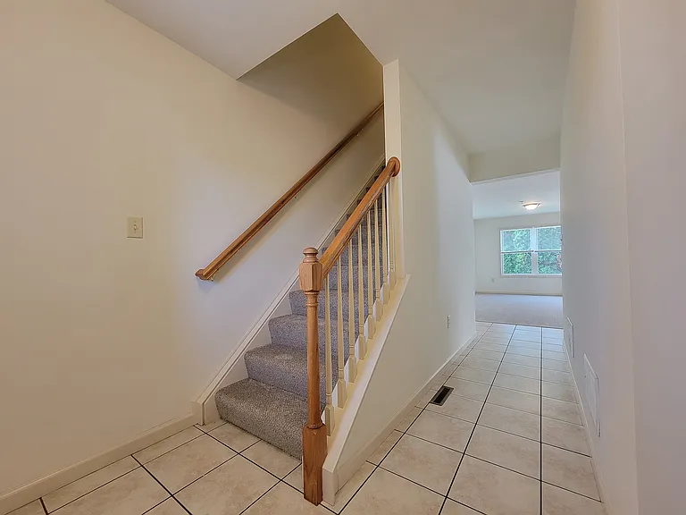 700 Lincoln Gardens Rd — Photo 5