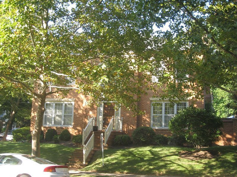 1st image of 430 Park Ave